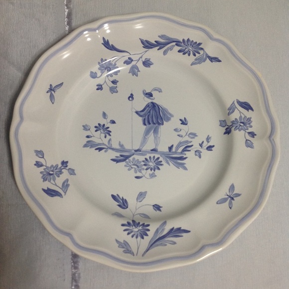 Longchamp Other - 2 Longchamp plates